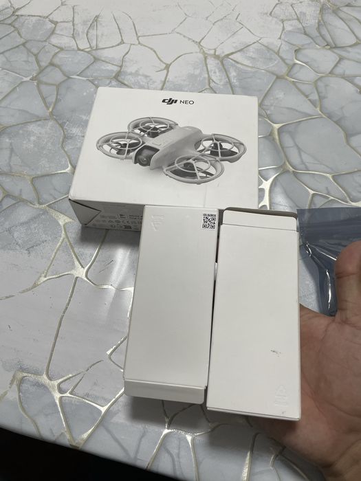 DJI NEO дрон новый исползовалься 3 раза