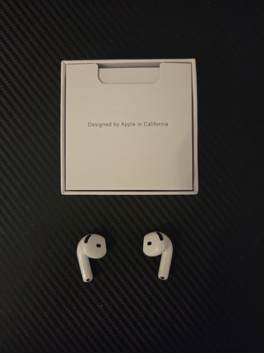 Casti airpods 4 apple ANC