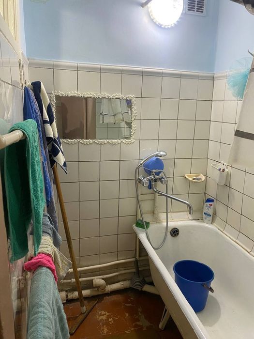 Продаётся квартира Чиланзар 23 квартал 2/5/5 кирпич