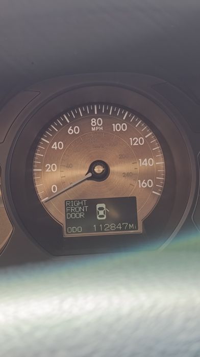 Лексус GS300 Белый перламутр