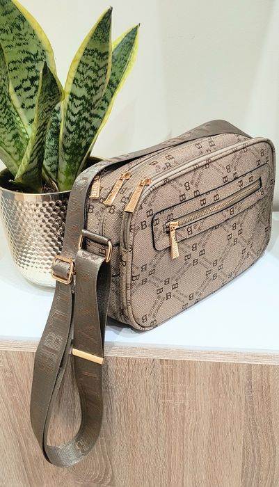 Черни зимни светлоотразителни маратонки с пух на платформа обувки боти