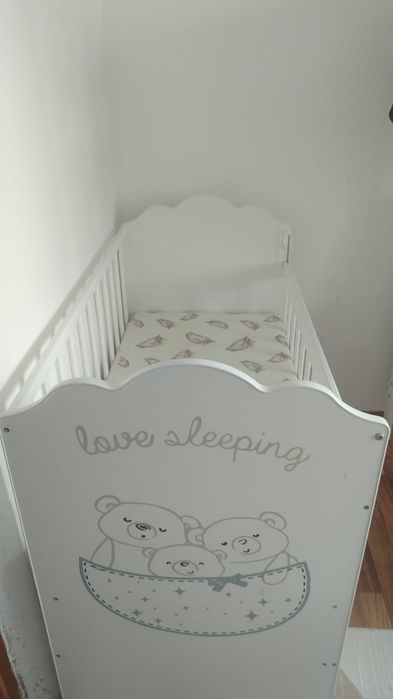 Продам кроватку в идеальном состоянии