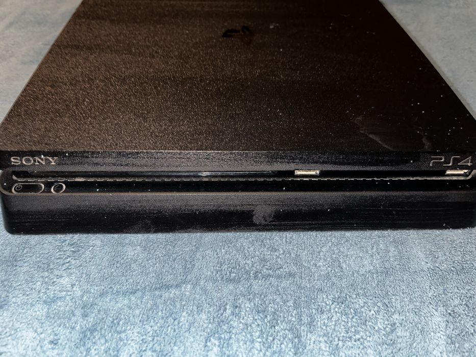 Vand PlayStation4 slim/2 manete