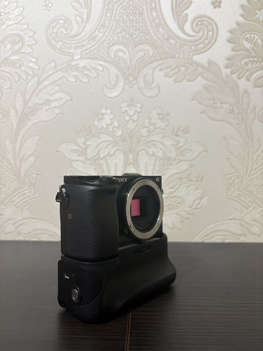 Aparat foto sony a6000 body