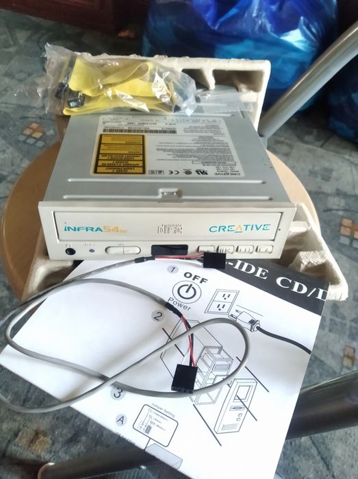 Продам дисковод CD- DVD Room