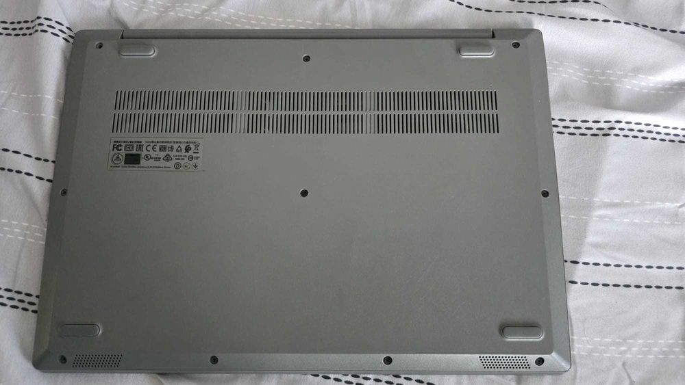 Laptop Lenovo IdeaPad 3 15ARE05 | Ryzen 5 4500U | 12GB RAM | 512GB SSD