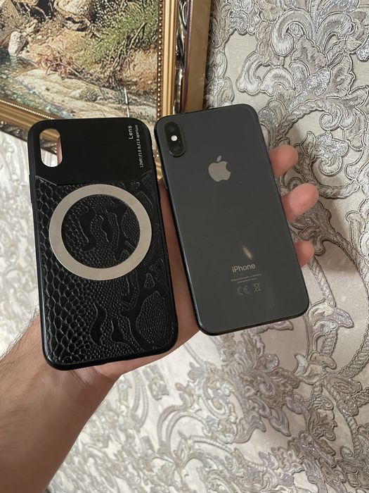 Продам телефон Айфон X