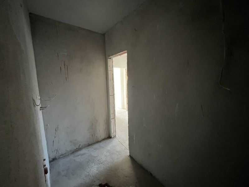 Тристаен апартамент за продажба в кв. Хаджи Димитър