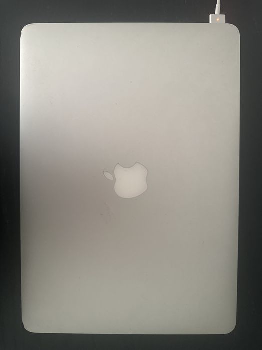 MacBook Air 13” Mid 2013