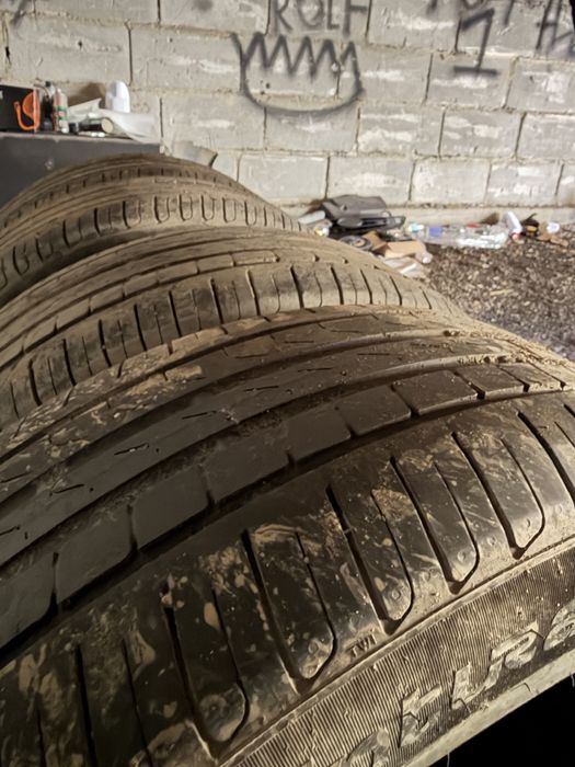 продам резину 215/55/17