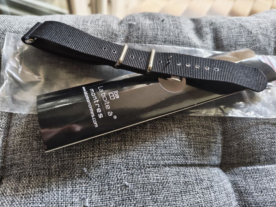 NATO strap black каишка за часовник 20 mm