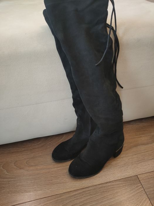 Велурени ботуши чизми