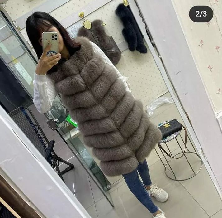 Меховые жилетки (песцовые)