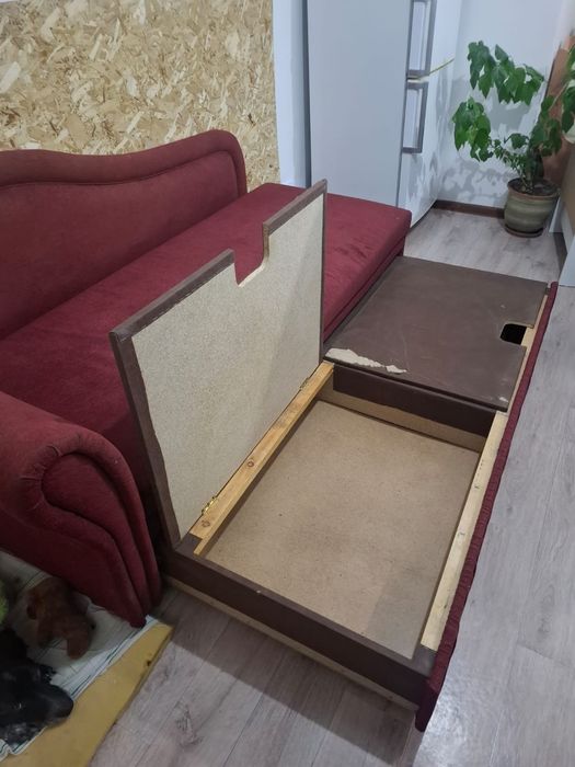 Продам диван в хорошем состоянии