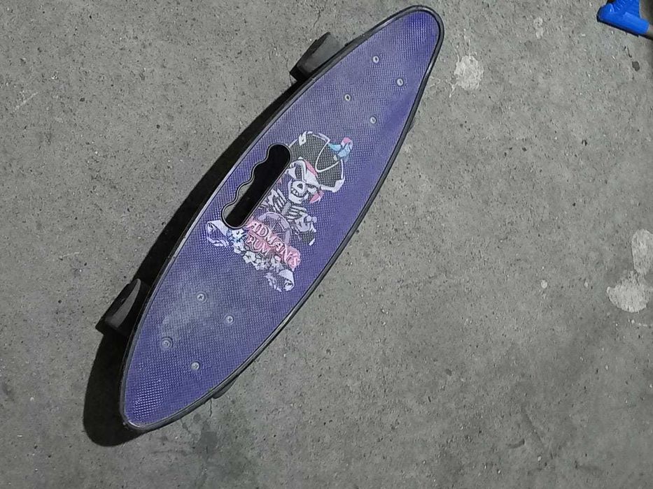 Продам скейтборд (пениборд)