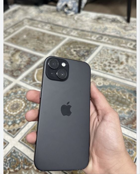 Iphone 15 black