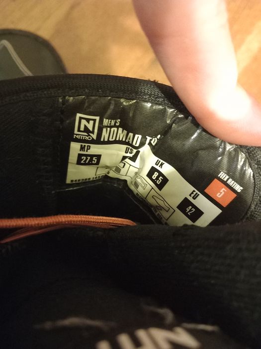 Boots snowboard Nitro 42 redus!