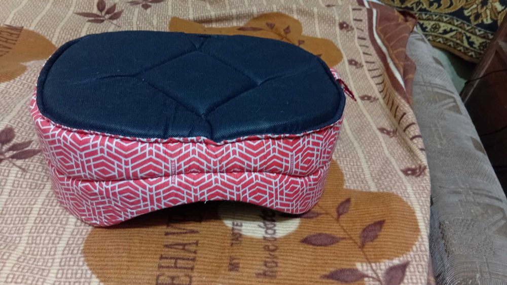 Лежанка для кошки