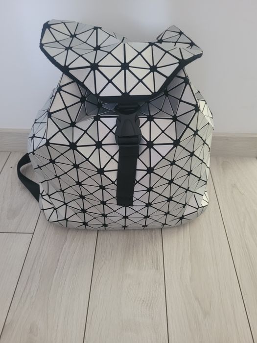Rucsac argintiu superb