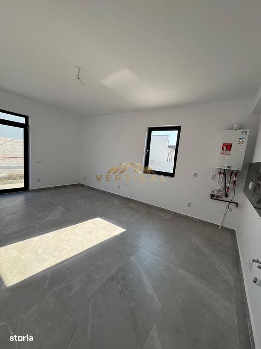 Casa 4 camere, parter,  Comuna Berceni