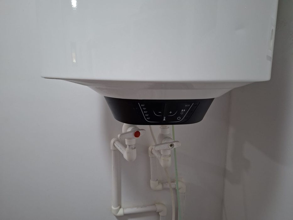 Boiler electric ARISTON