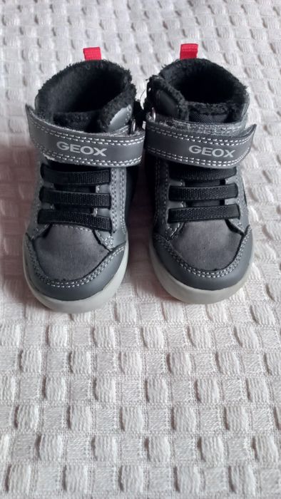 Ghete Geox respira