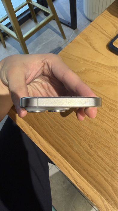 Продам iphone 15 pro