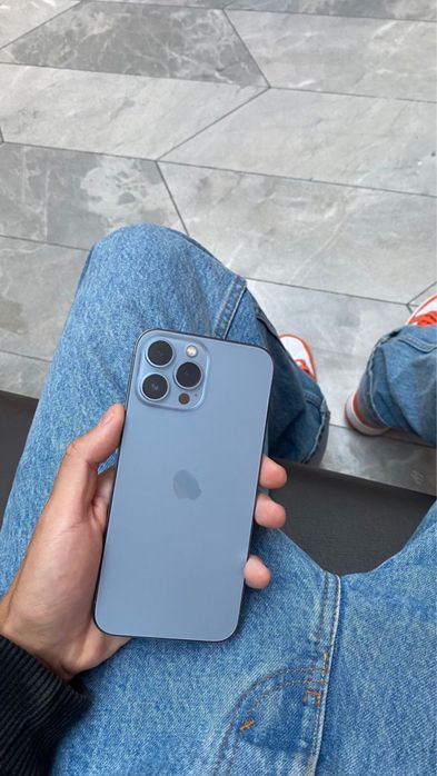 iPhone 13 Pro Max Blue 128 GB tinniq holatda