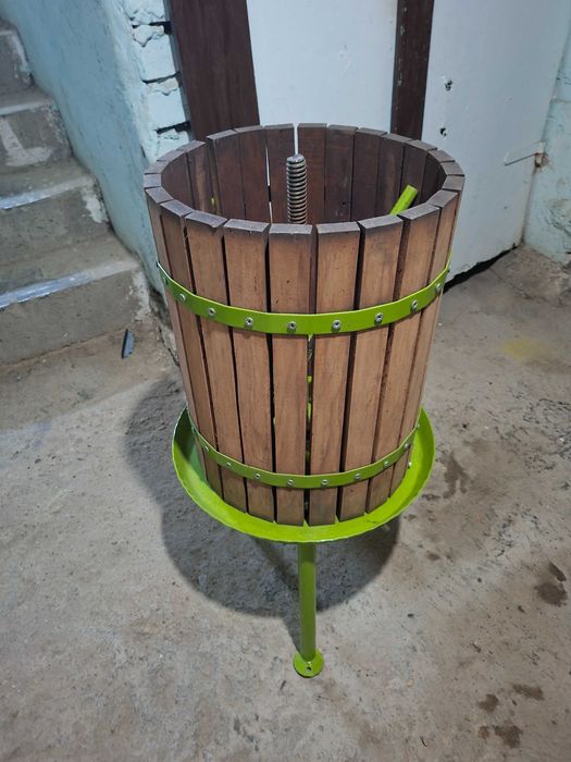 Damigeana de sticla 50L, zdrobitor si storcator struguri