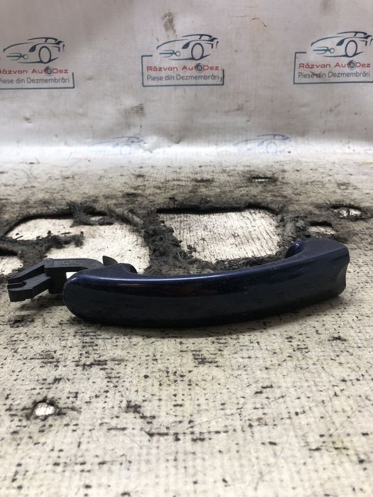 maner exterior stanga spate  volkswagen golf 5 plus 2006