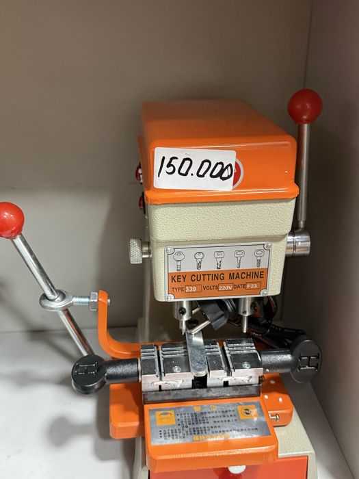 Станок для изготовления ключей новый