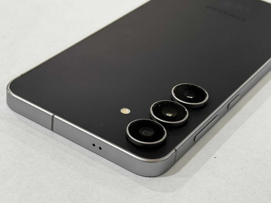 Samsung  S25 FE 128gb