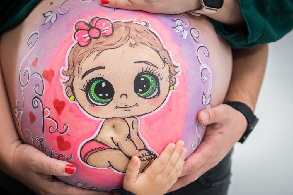 Belly painting - Picturi pe burtici gravide