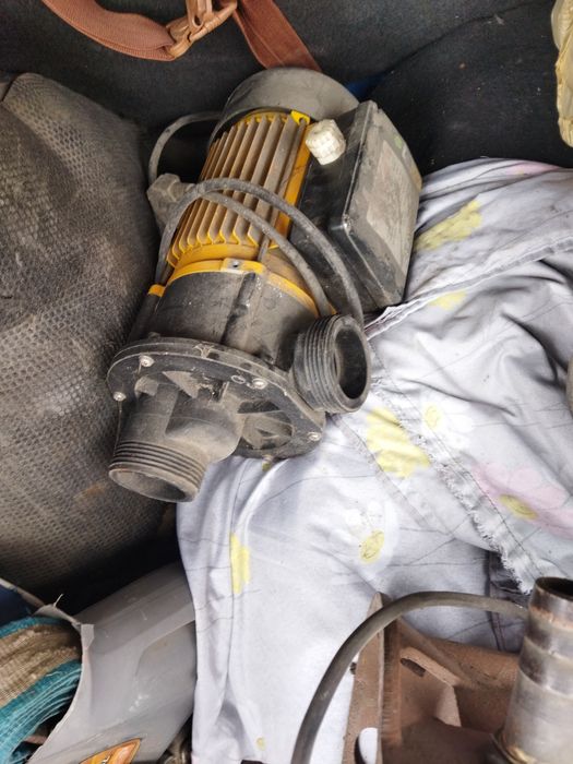 Электронасос водяной