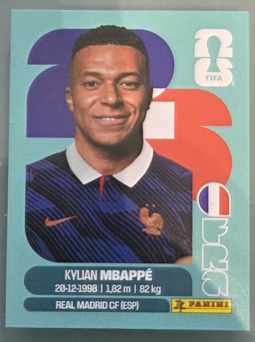 Kylian Mbappé + Official Trionda Soccer Ball Panini FIFA World Cup 2026 стикери – нови, mint