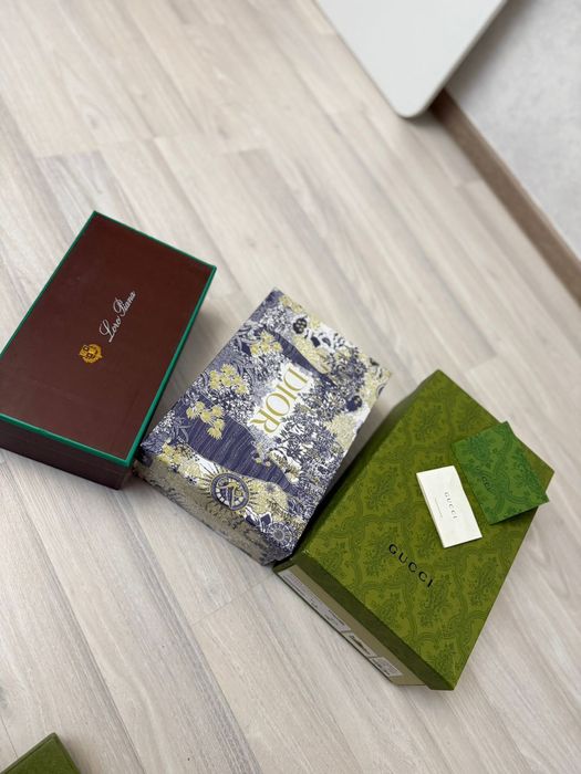 Продается брендые коробки