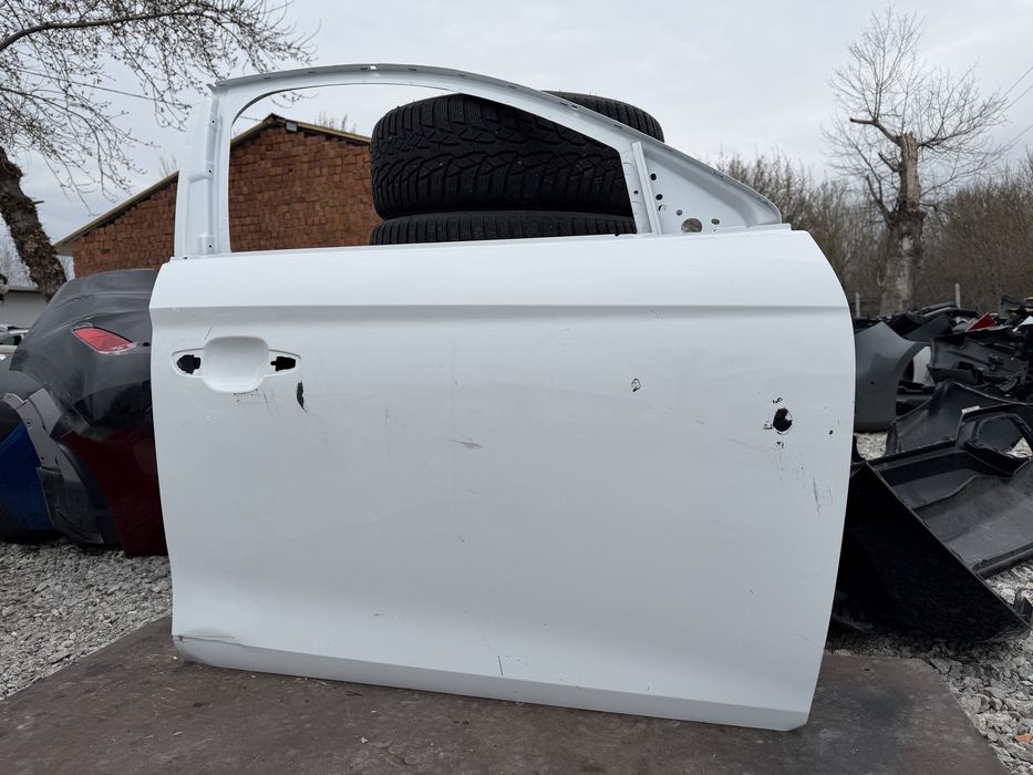 Врата Opel Corsa F 2021 год.-