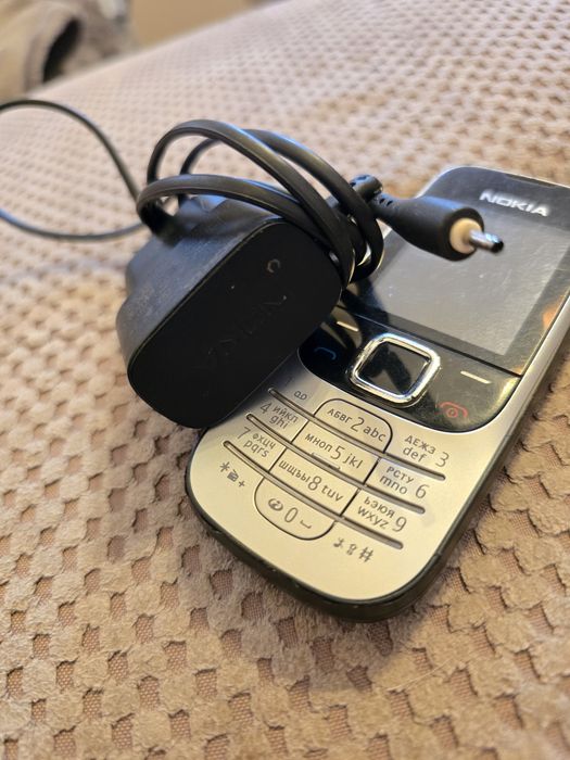 Nokia 2330 Classic