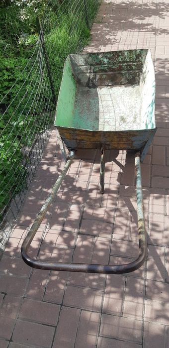 Продам тачку,  тележку