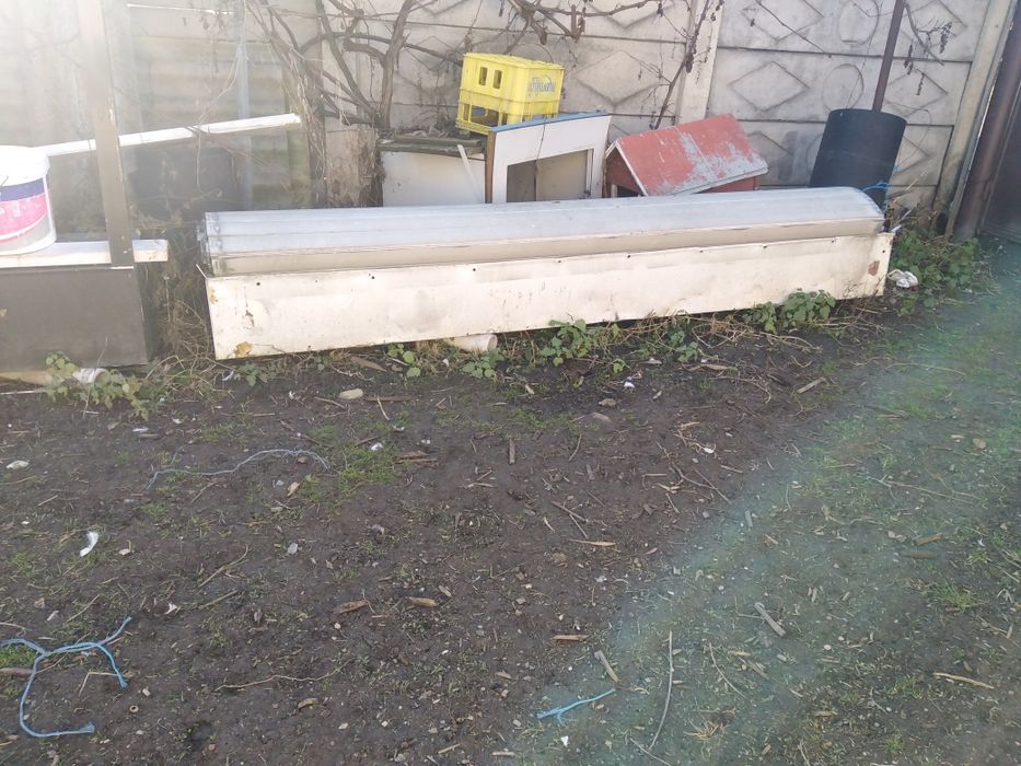 Porți de garaj batante și automatizate