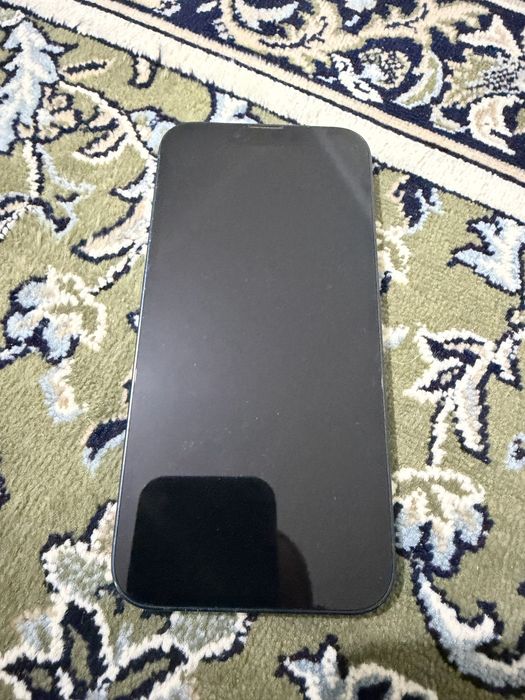 Iphone 13. 512 гб