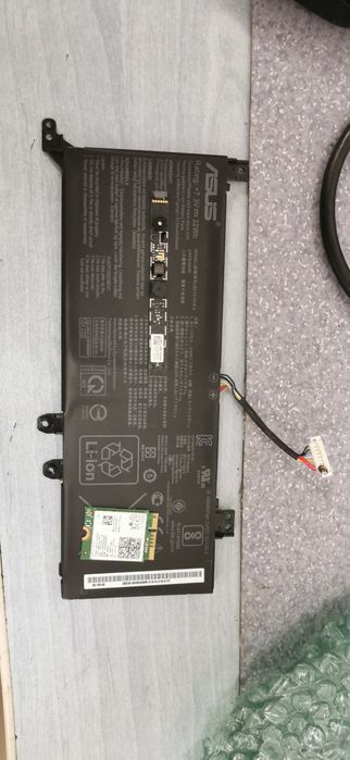 Palmrestu cu tastatura bottom case Asus x509ja