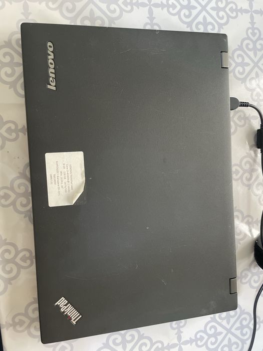 Lenovo ноутбугы сатылады
