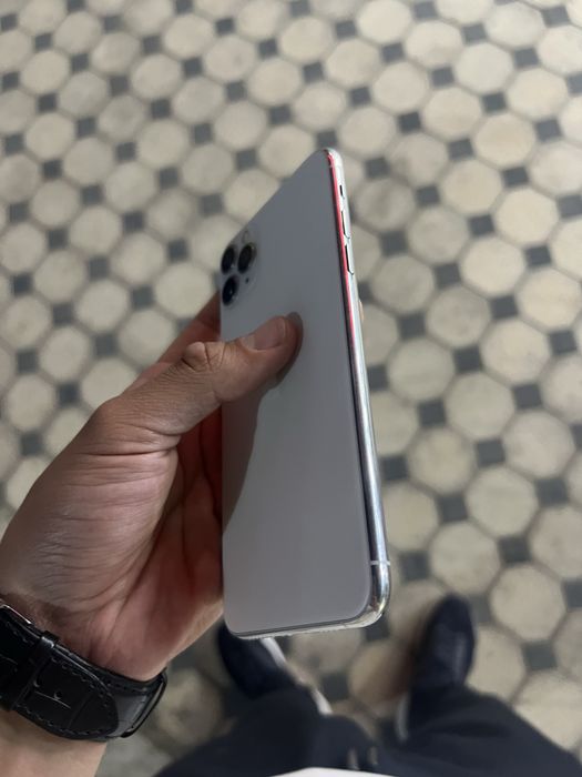 iPhone 11 Pro Max 64gb 76% korobka