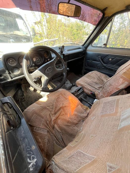 Продам ниву инжектор
