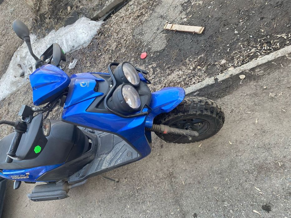 Продам мопед новый