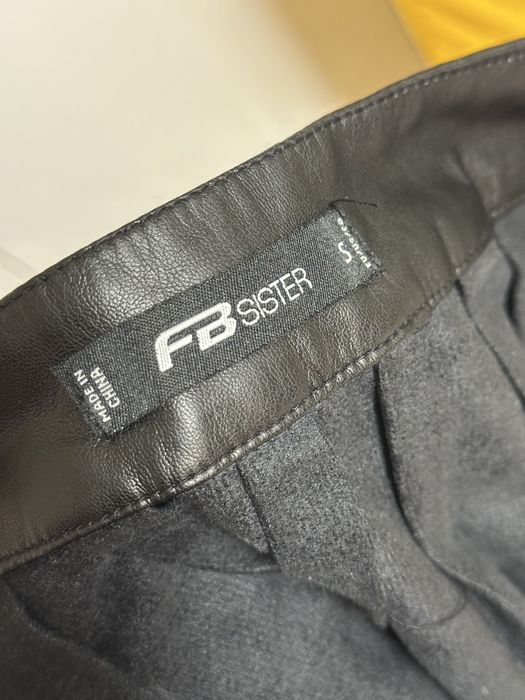 Fusta superba piele