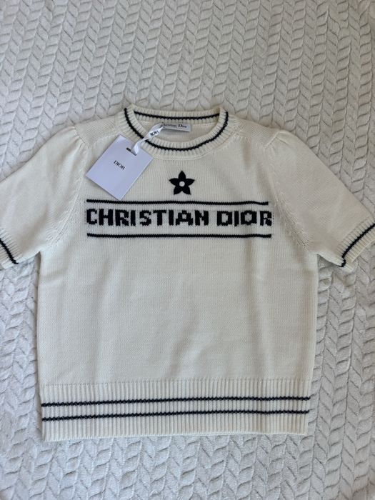 Дамски пуловер нов