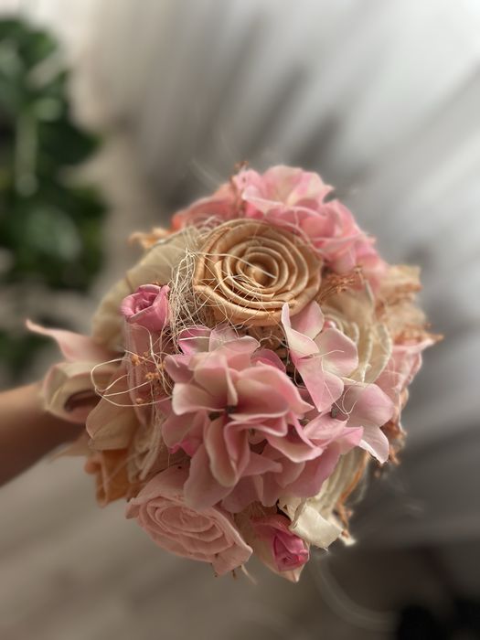 Buchet flori artificiale