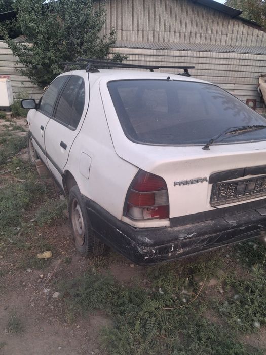 Продам машину nissan primera